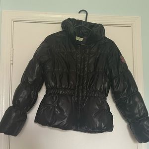 Black puffer coat